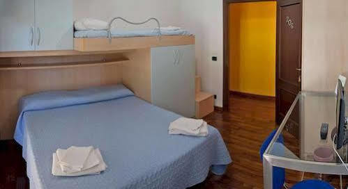 La Fiera Guesthouse Fiumicino Eksteriør bilde